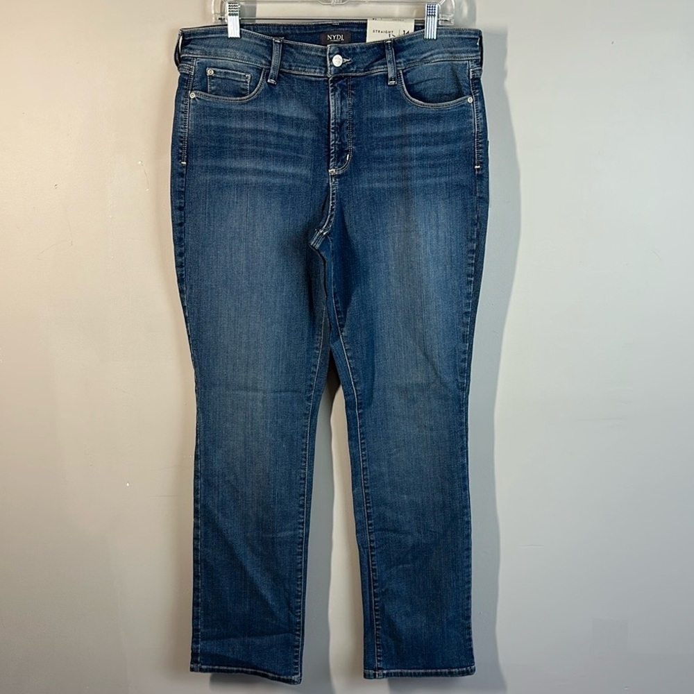 NWT NYDJ Marilyn Straight Slimming Jeans in Heyburn Wash‎ Size 14